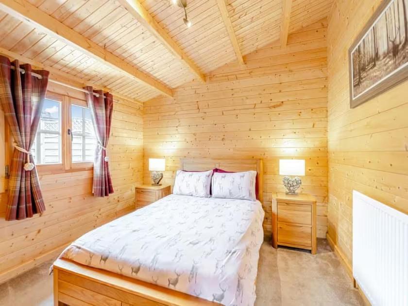 Lochinvar - Clydesdale Log Cabin With Hot Tub إيردري المظهر الخارجي الصورة